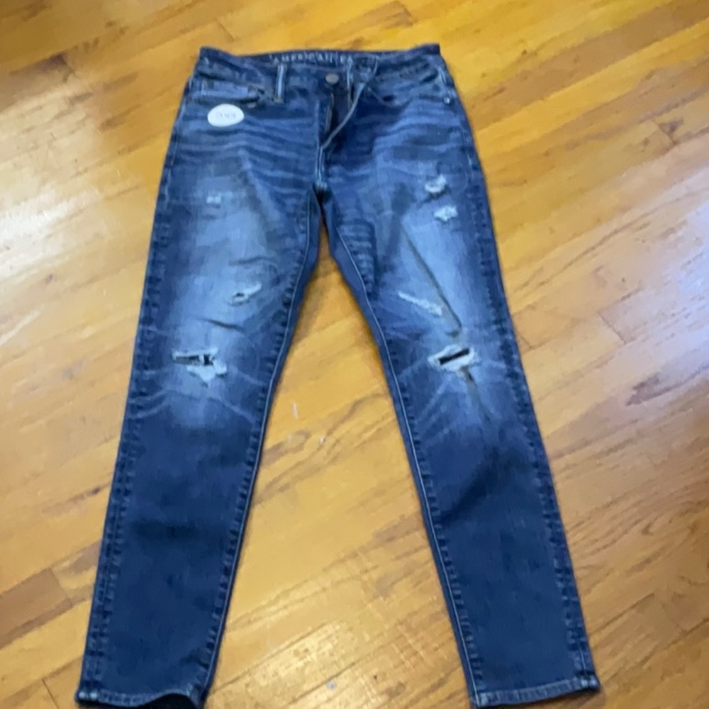 Men’s athletic skinny jeans